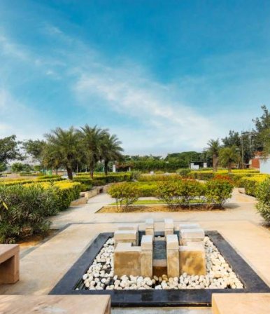 DLF Alameda Floors Exteriors